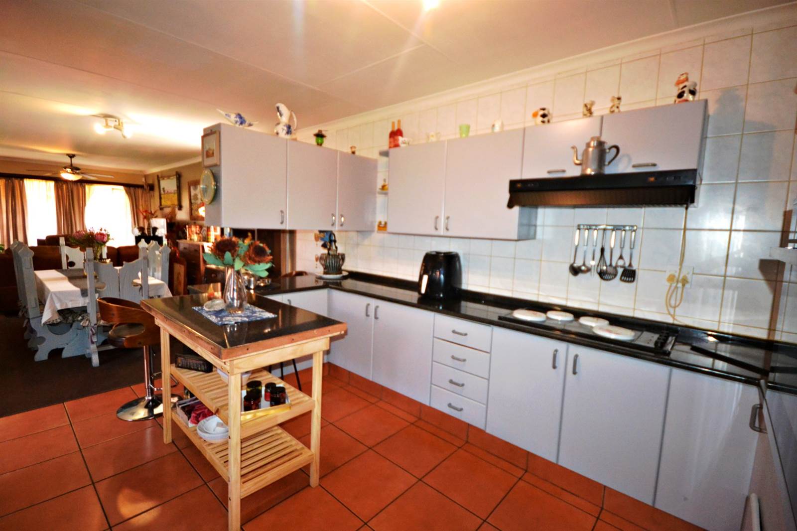 3 Bed Townhouse in Culemborg Park photo number 9