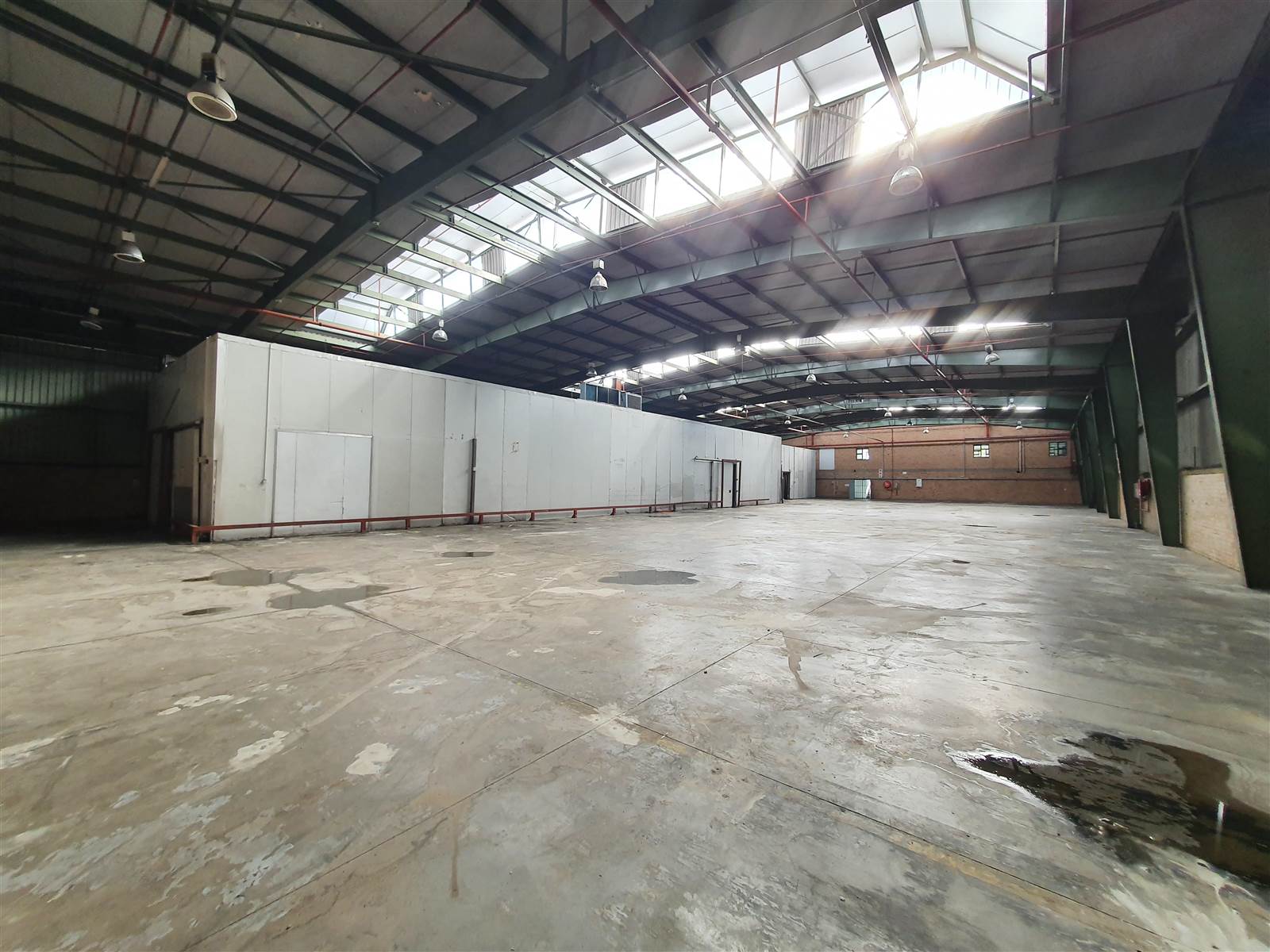 2128  m² Industrial space in City Deep photo number 9