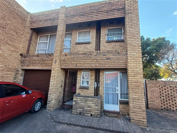 3 Bed Townhouse