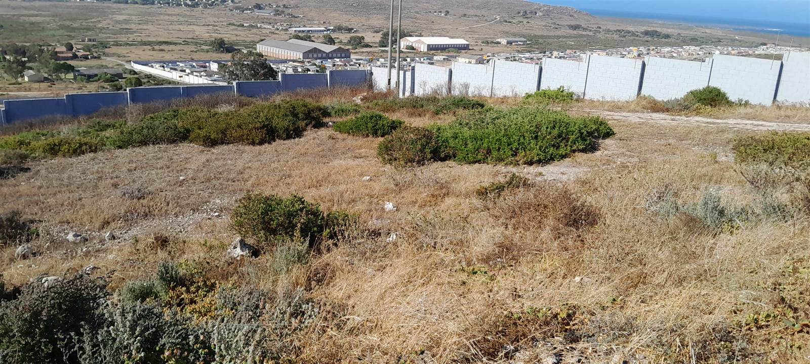 650 m² Land available in Saldanha photo number 2