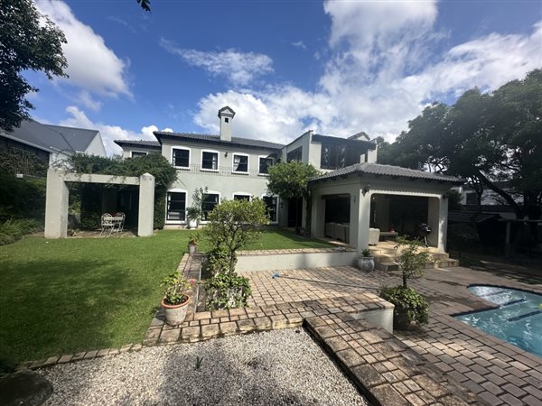 5 Bedroom House 5 Bedroom House