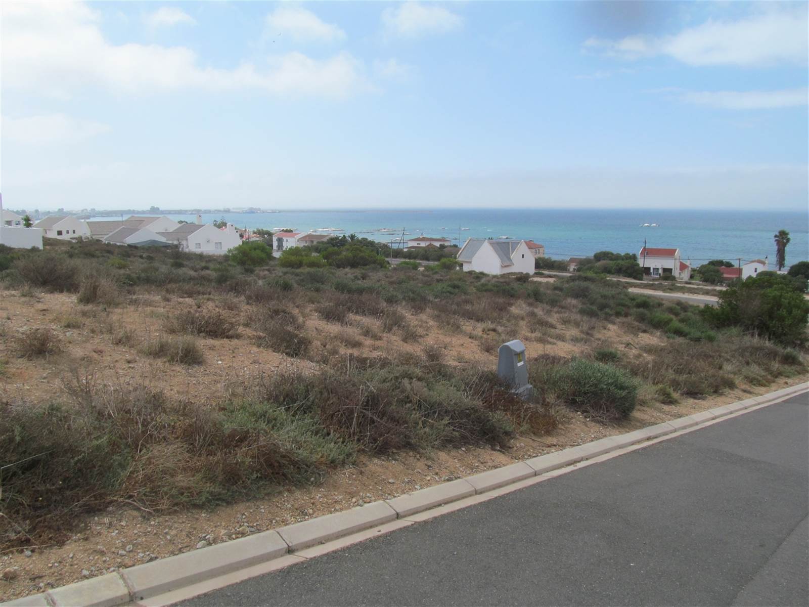 482 m² Land available in Da Gama Bay photo number 3