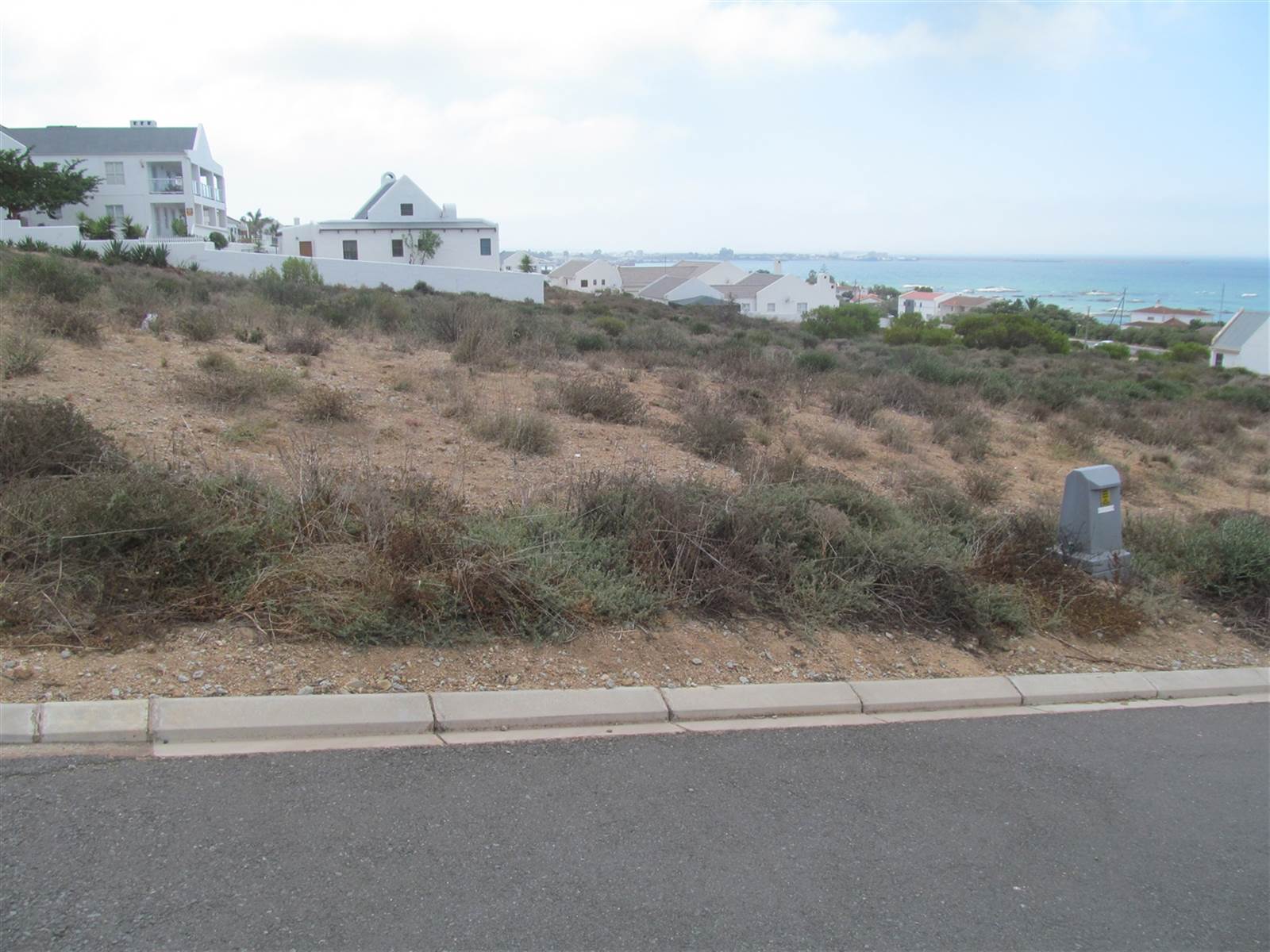 482 m² Land available in Da Gama Bay photo number 4