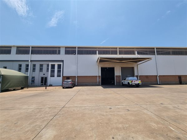 2 245  m² Industrial space