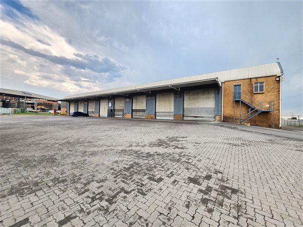 3659  m² Industrial space in Spartan