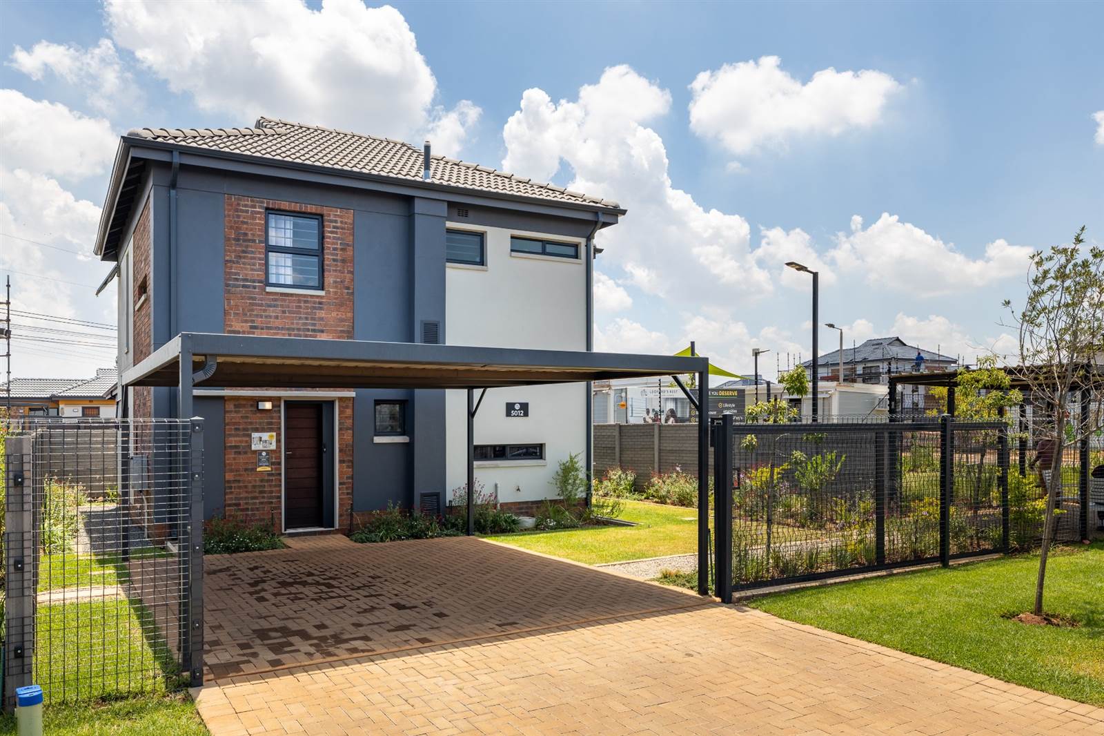 4 Bed House in Alberton photo number 25