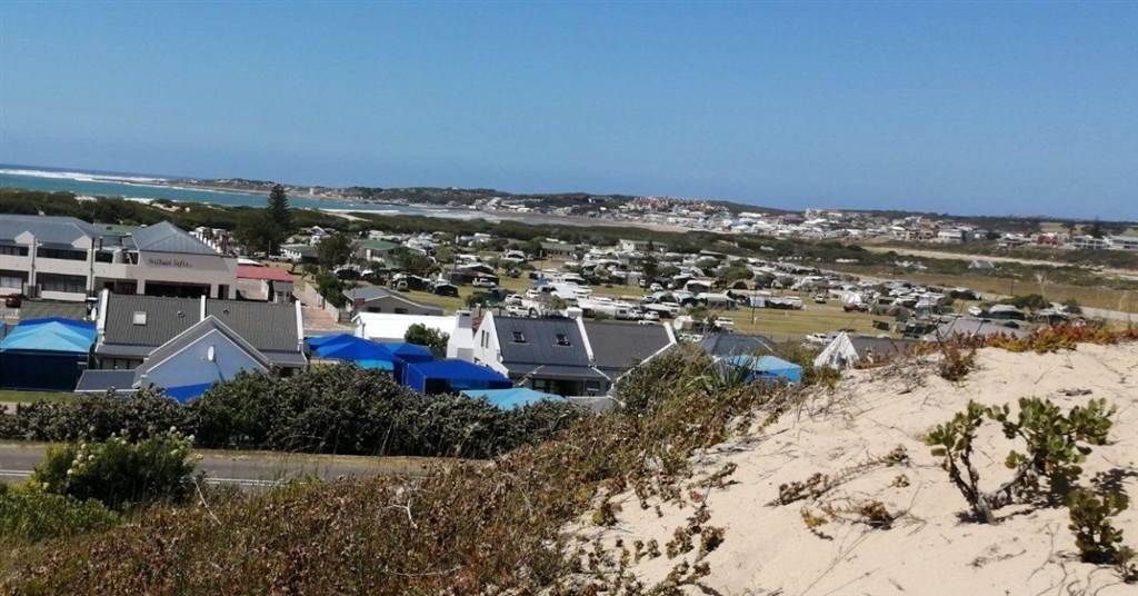 444 m² Land available in Stilbaai photo number 7