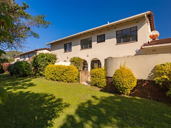 3 Bedroom Townhouse 3 Bedroom Townhouse