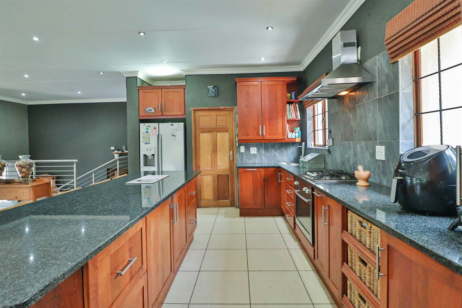 4 Bed House in Nelspruit photo number 12