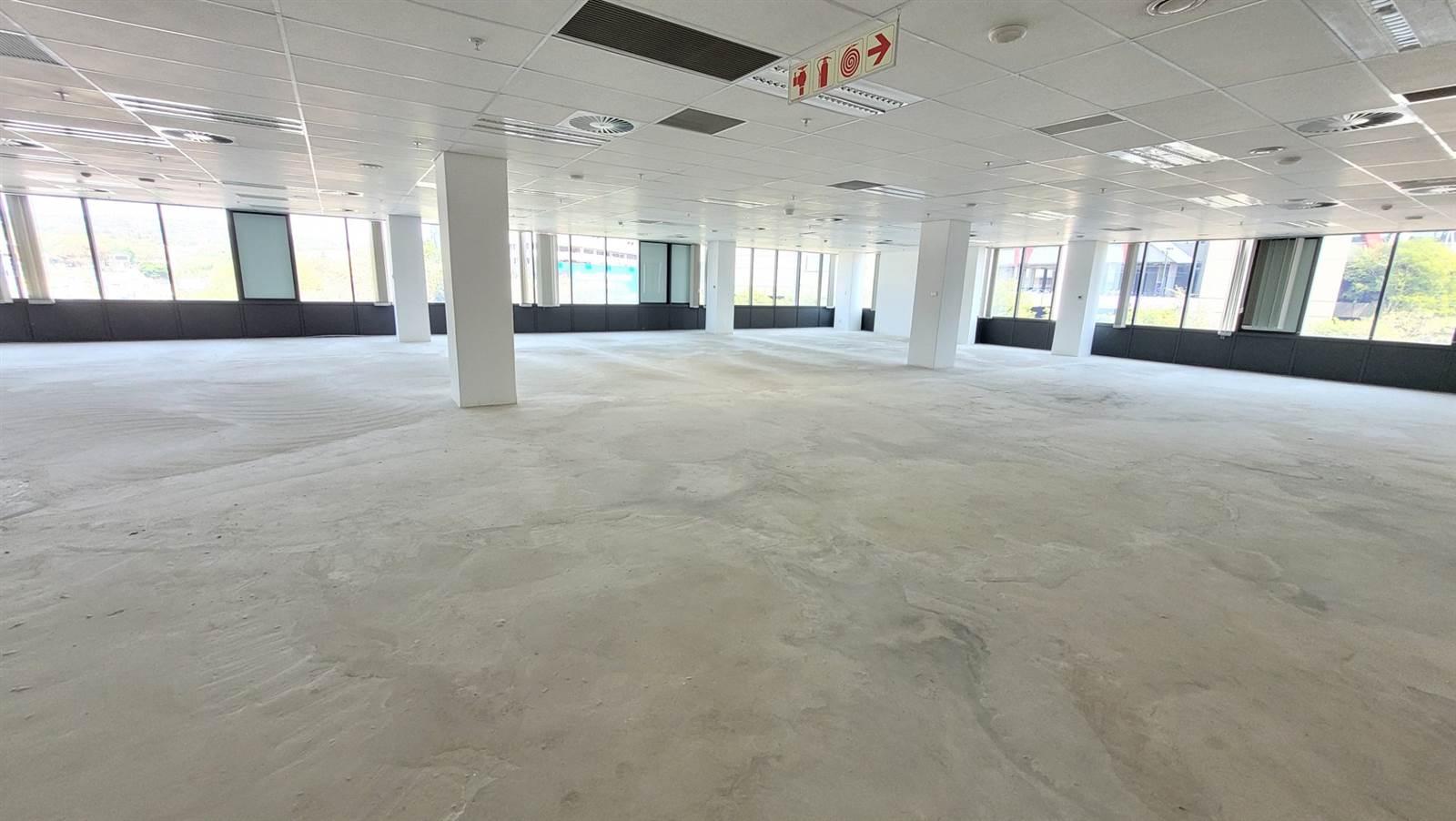 2577  m² Office Space in Menlyn photo number 29