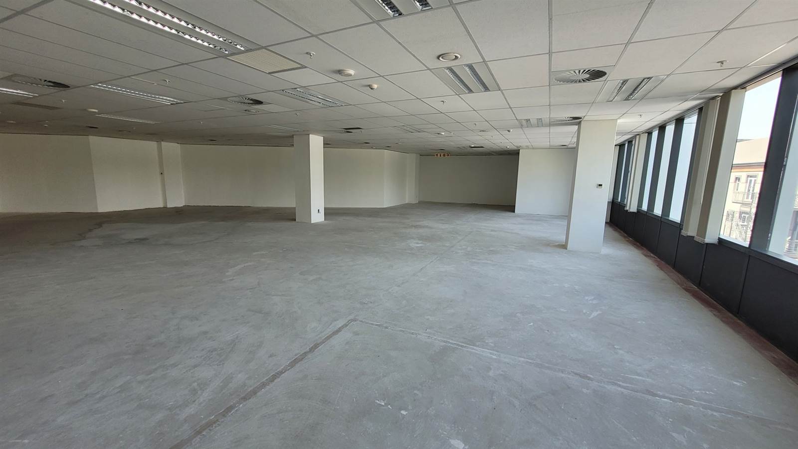 2577  m² Office Space in Menlyn photo number 26
