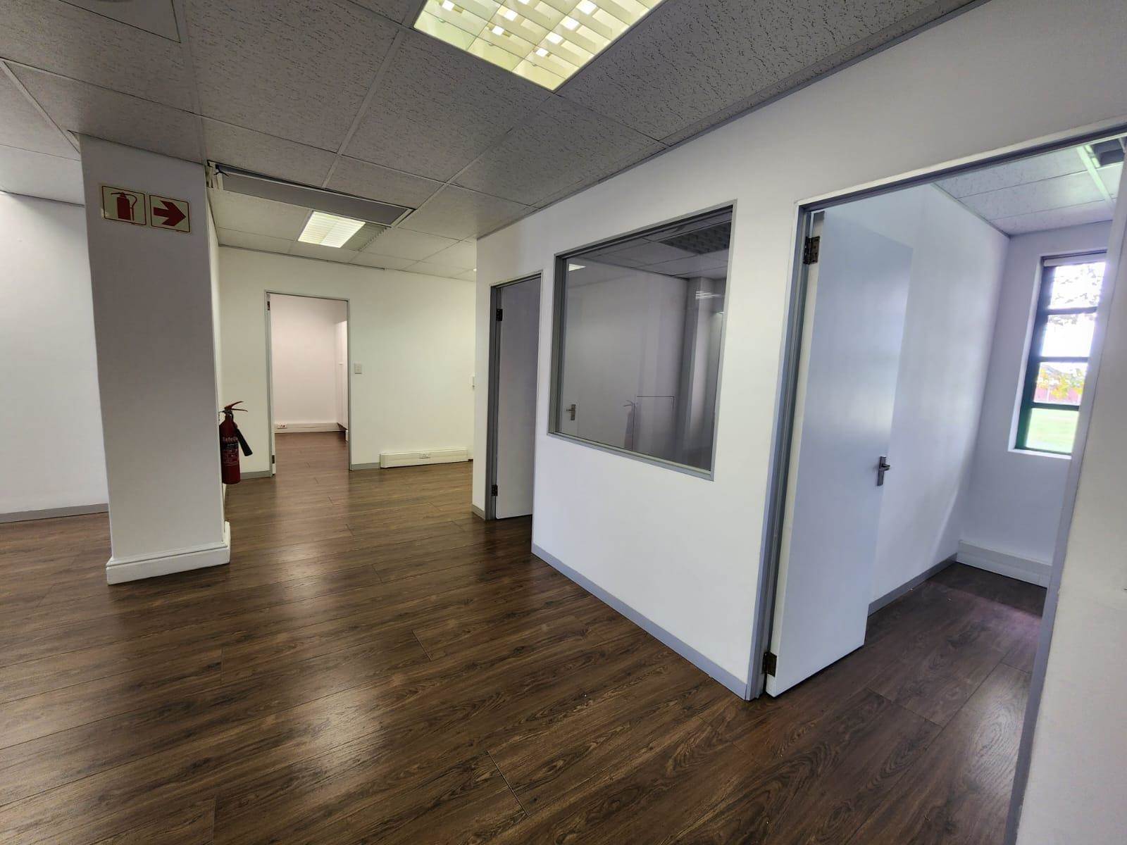 170  m² Commercial space in Claremont photo number 8