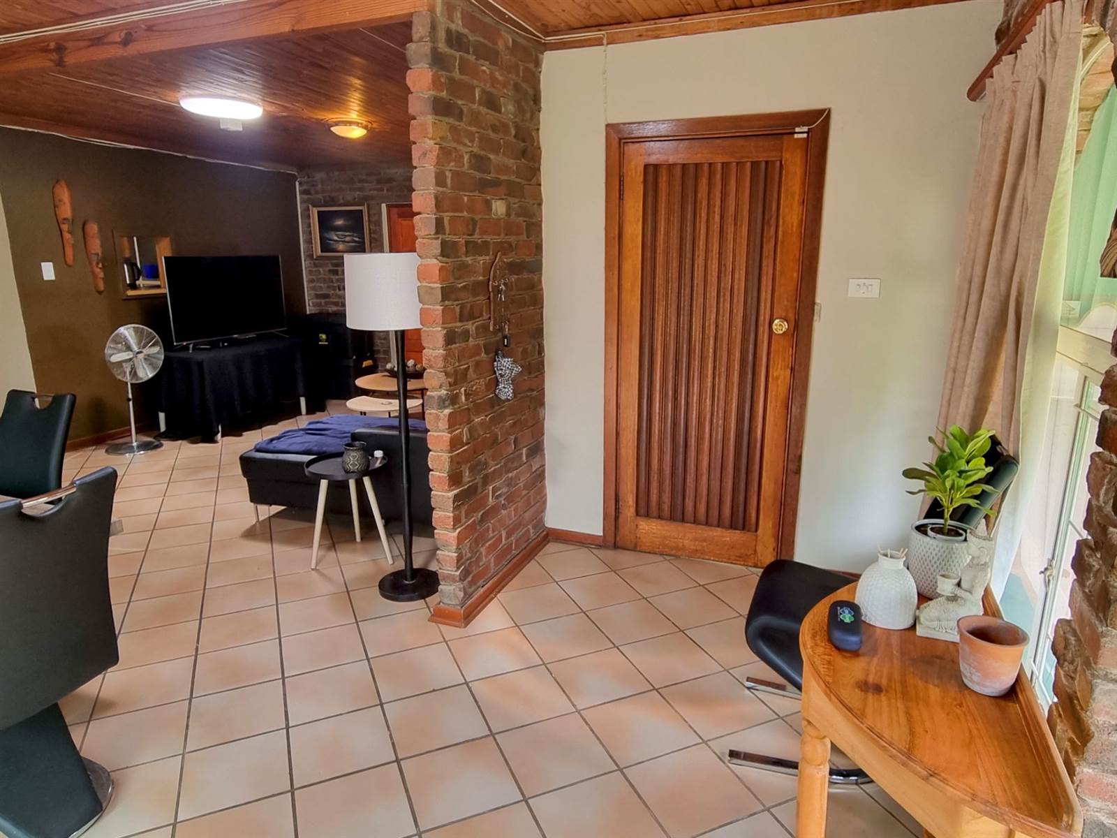 4 Bed House in Uitsig photo number 12