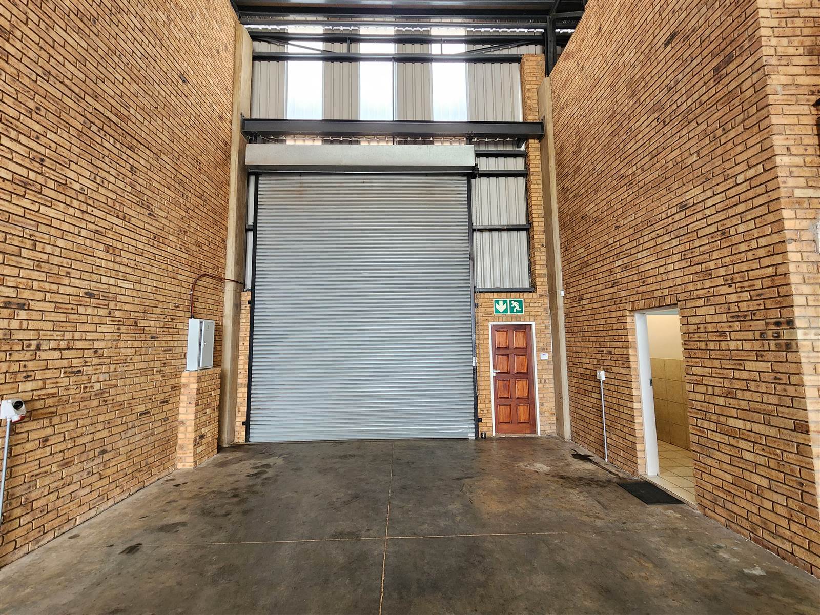 364  m² Industrial space in Lanseria and surrounds photo number 11