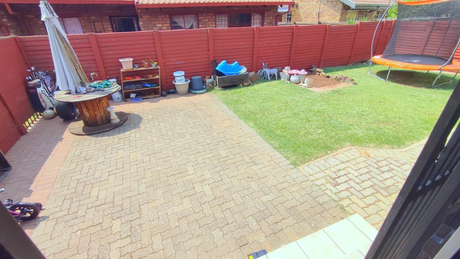 3 Bed Townhouse in Rooihuiskraal North photo number 21