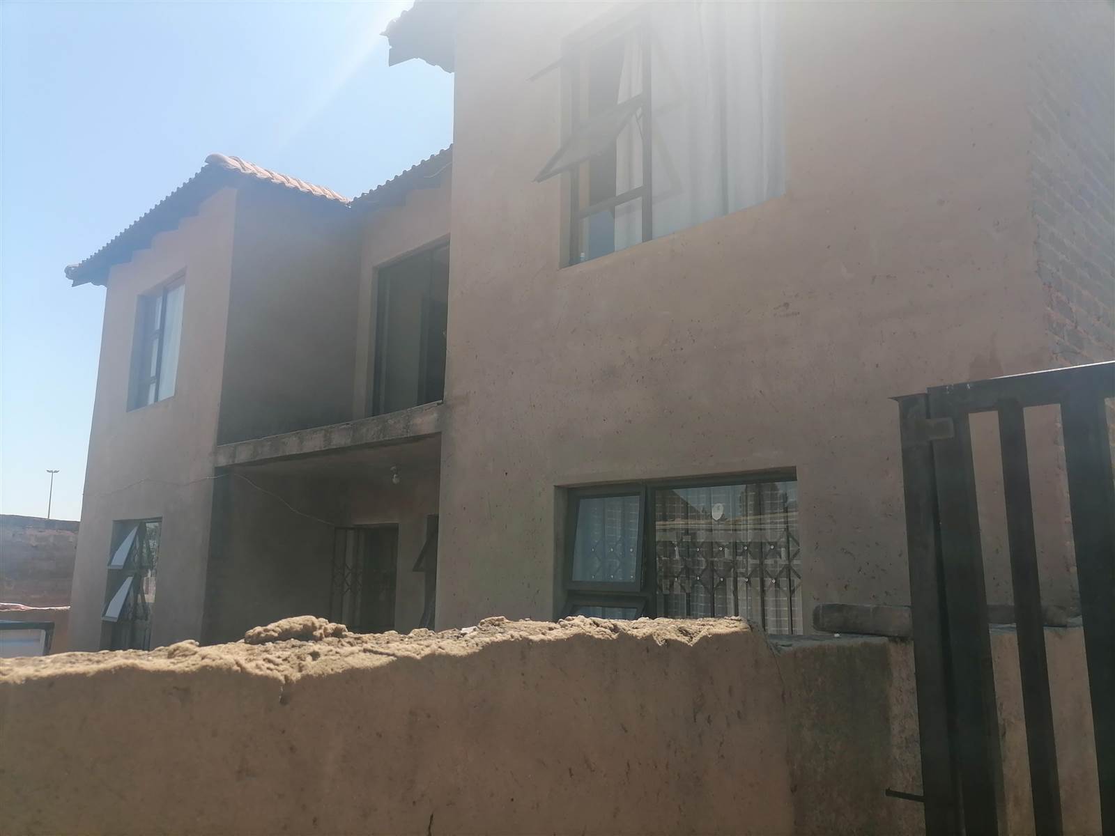 20 Bed House in Tembisa photo number 2