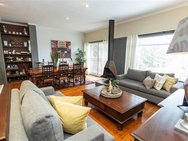 3 Bedroom House 3 Bedroom House