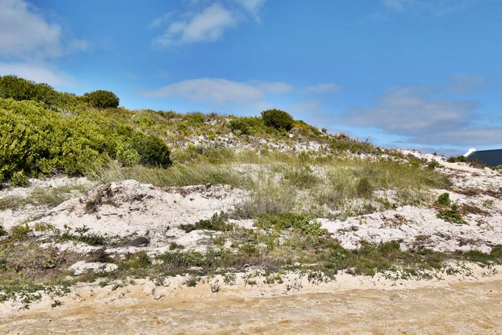 645 m² Land available in Suiderstrand photo number 10