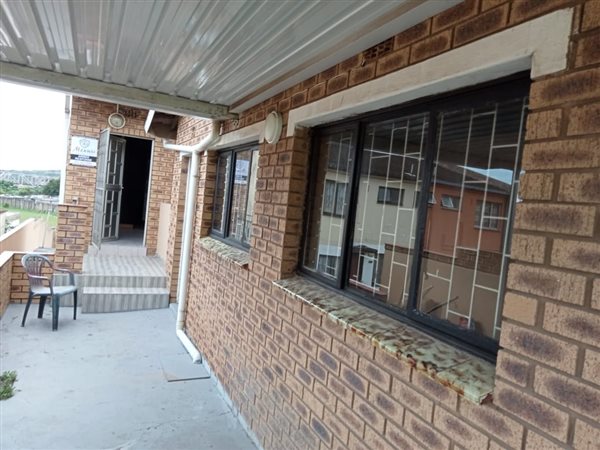 3 Bedroom House 3 Bedroom House