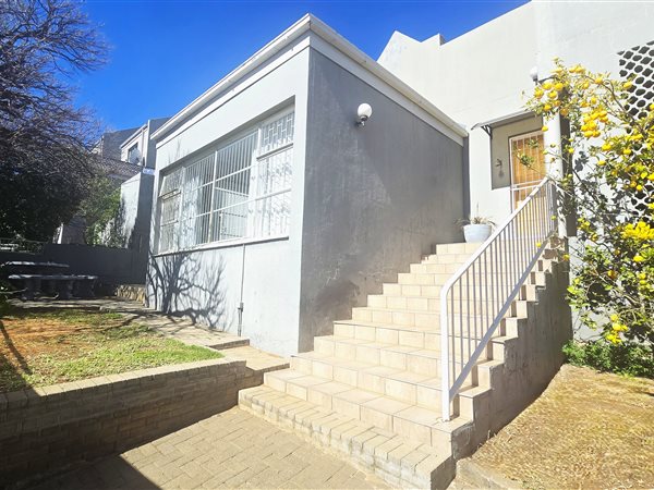 3 Bedroom Townhouse 3 Bedroom Townhouse