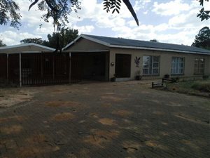 4 Bed House in Vanderbijlpark SE2