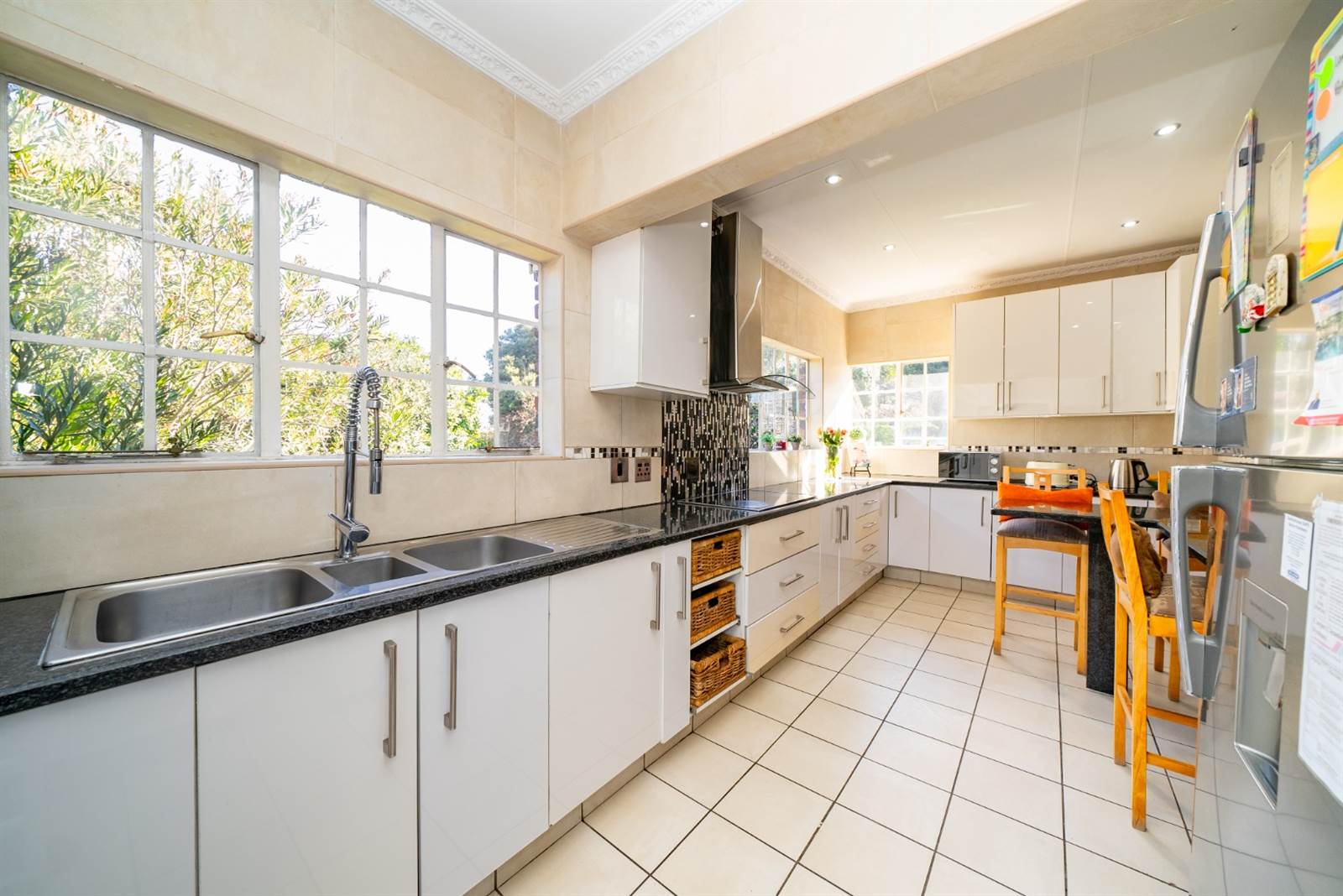 4 Bed House in Morninghill photo number 6