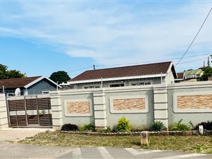 4 Bed House in KwaMashu
