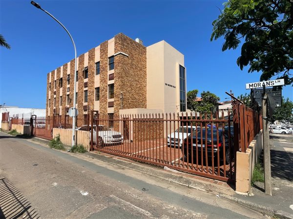 706 m² Office Space 706 m² Office Space