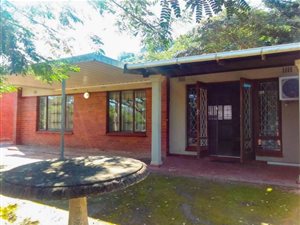 3 Bed Apartment in Pineview