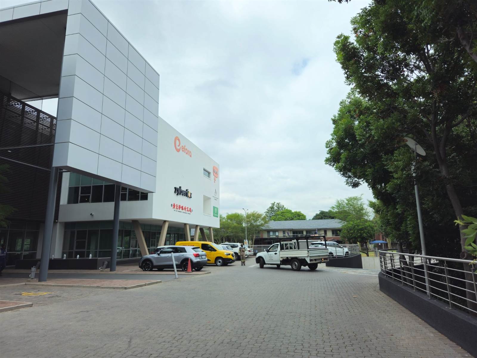 401  m² Commercial space in Fourways photo number 1