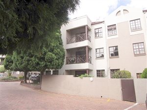 3 Bed Apartment in Dowerglen