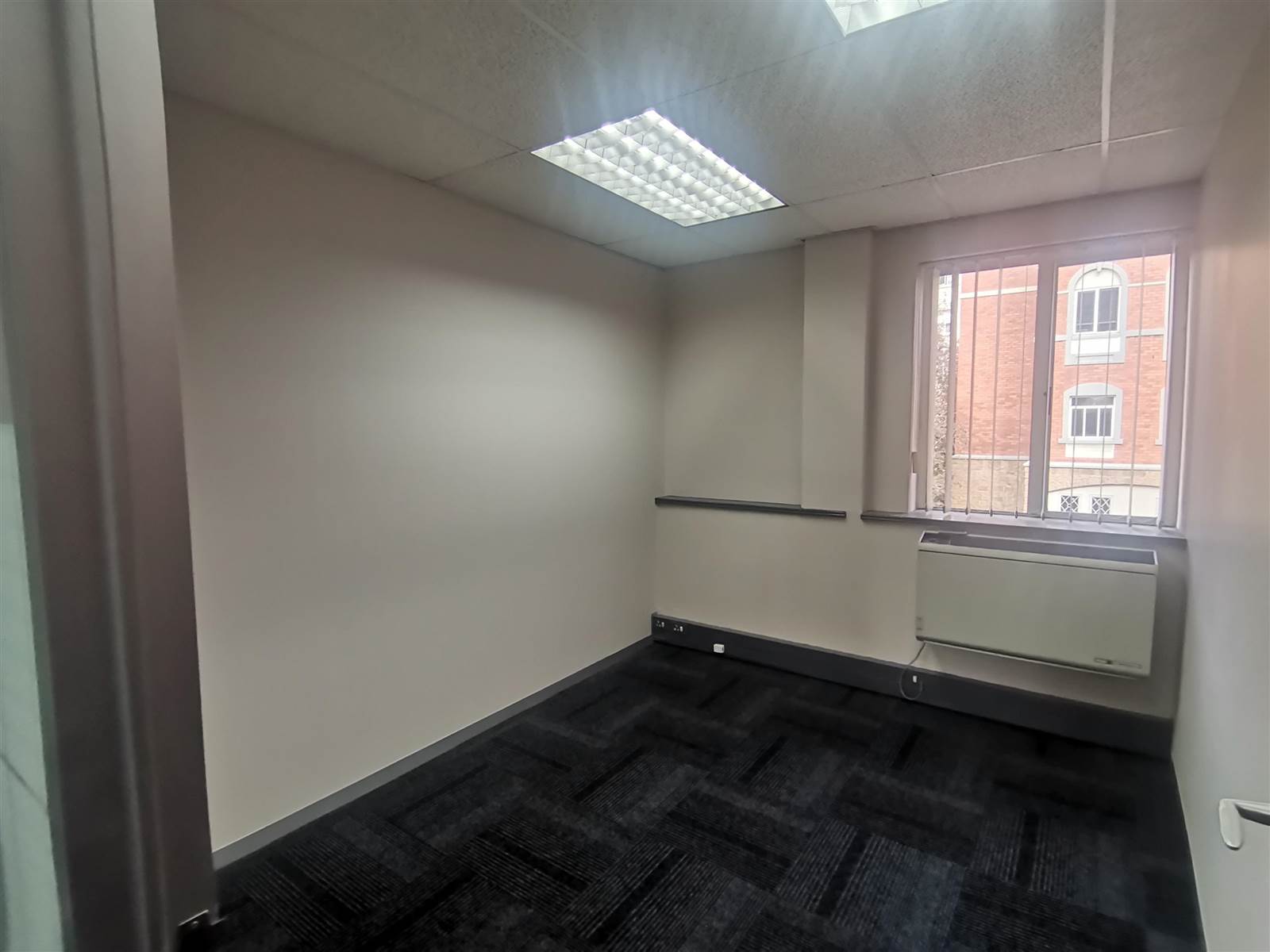 252  m² Commercial space in Houghton Estate photo number 23