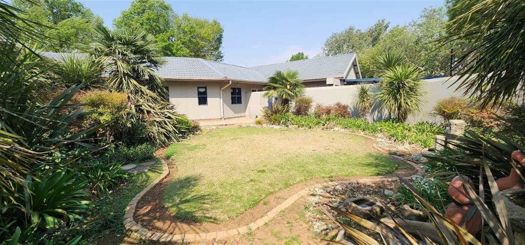 4 Bed House in Kriel photo number 6