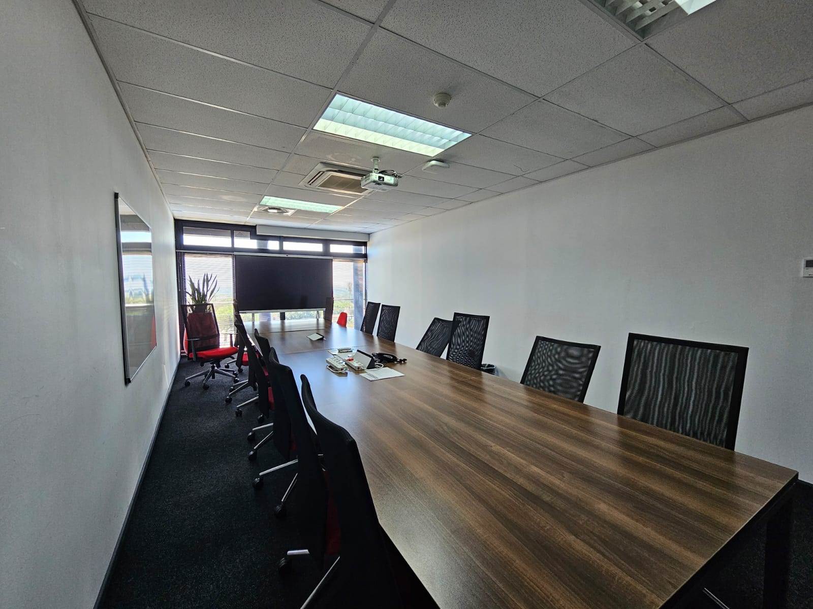 1100  m² Commercial space in Plattekloof photo number 3