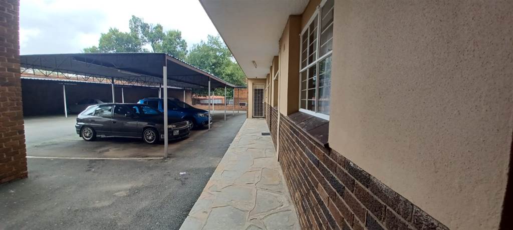 2 Bed Apartment in Kempton Park Central photo number 25