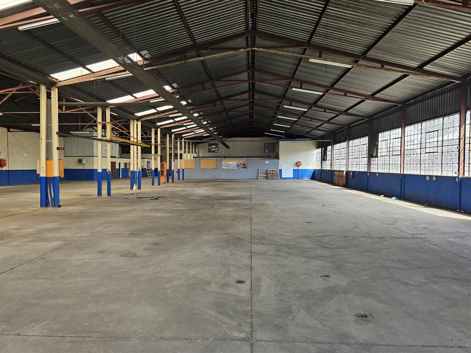 2000  m² Industrial space in Alrode photo number 13