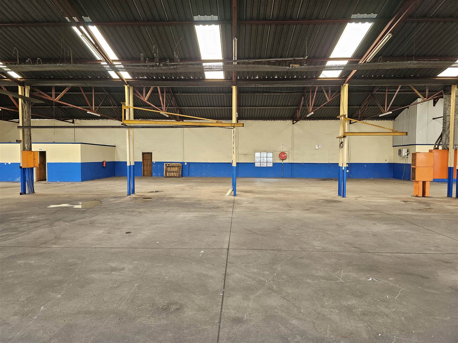 2000  m² Industrial space in Alrode photo number 18