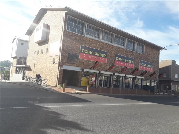 1345  m² Retail Space in Caledon
