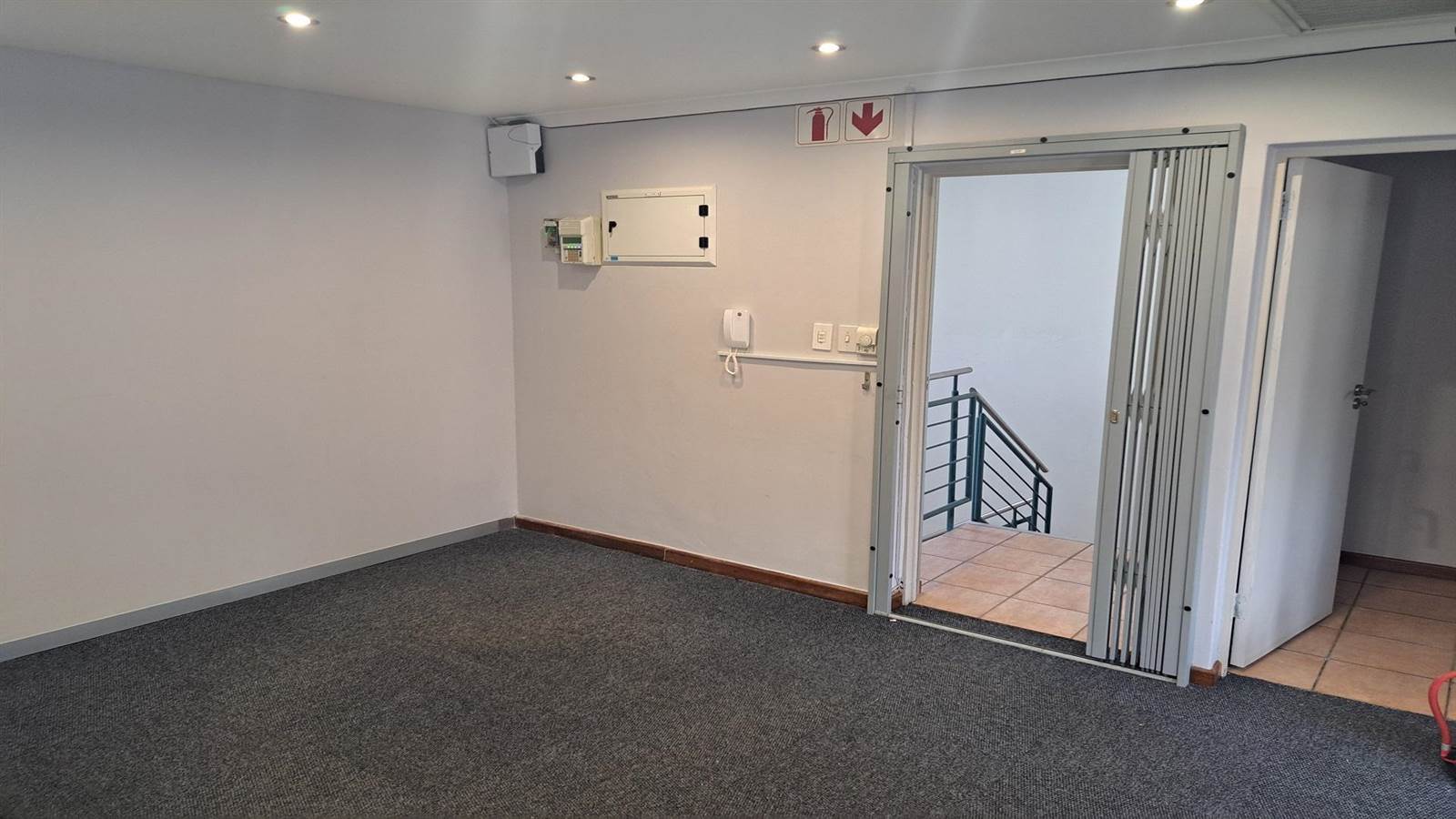 150  m² Office Space in Hillcrest Central photo number 6
