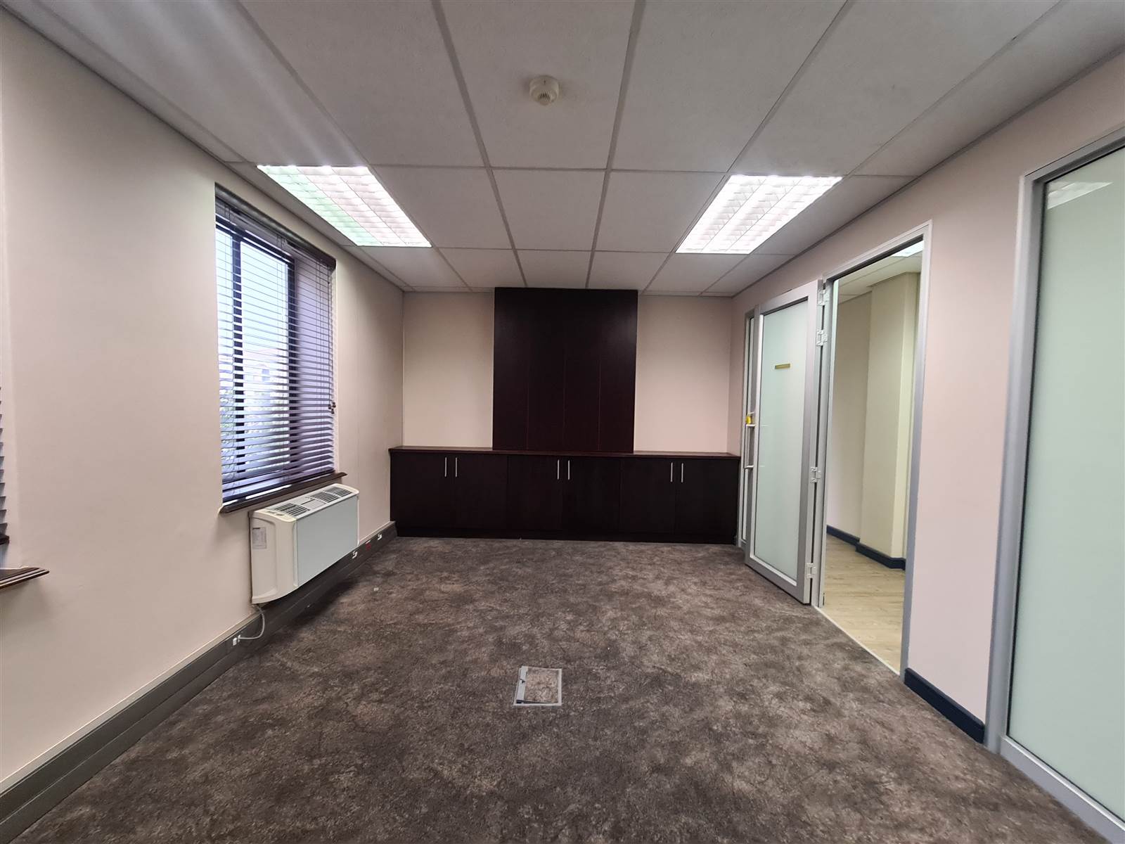 303.8  m² Commercial space in Fourways photo number 7