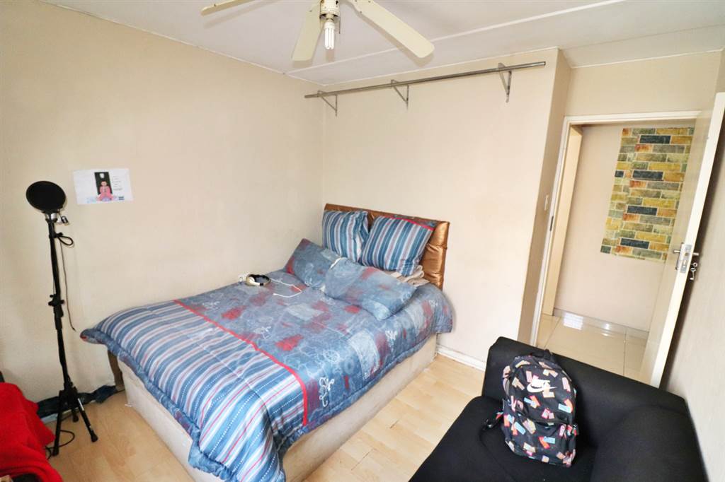 3 Bed Apartment in Primrose photo number 11