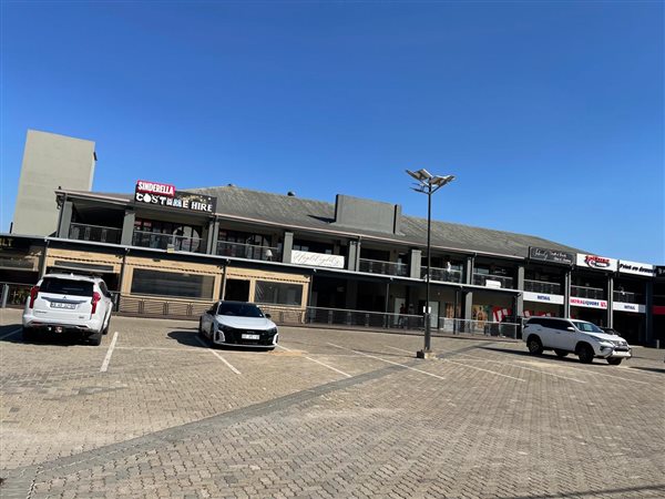 74 m² Commercial space 74 m² Commercial space
