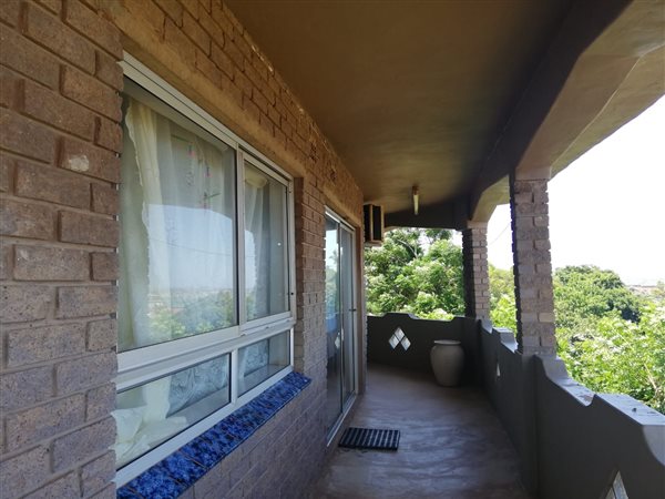 2 Bed House in Malaba Hills