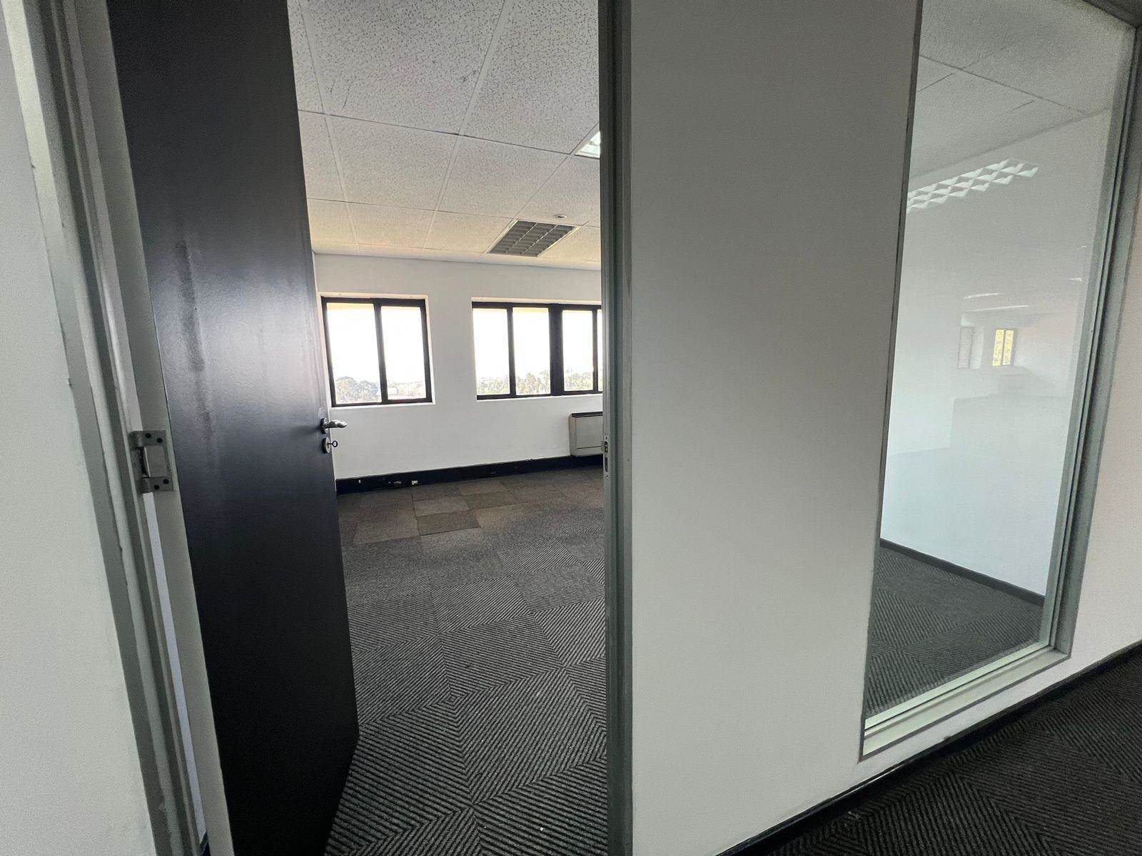 22  m² Commercial space in Rivonia photo number 6