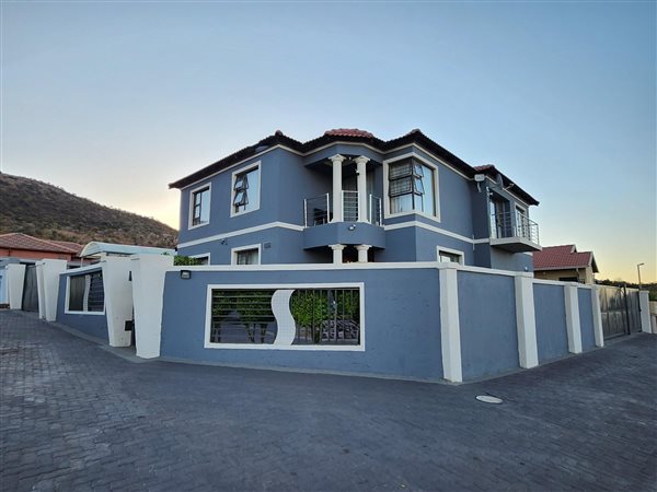 4 Bed House