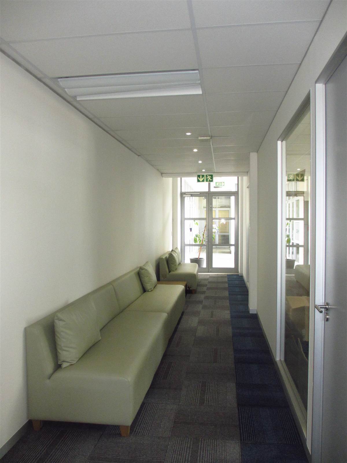 938  m² Commercial space in Fourways photo number 17