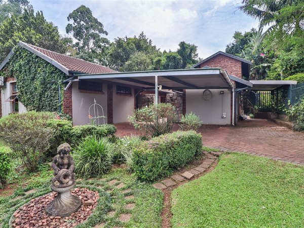 4 Bed House in Chase Valley Downs