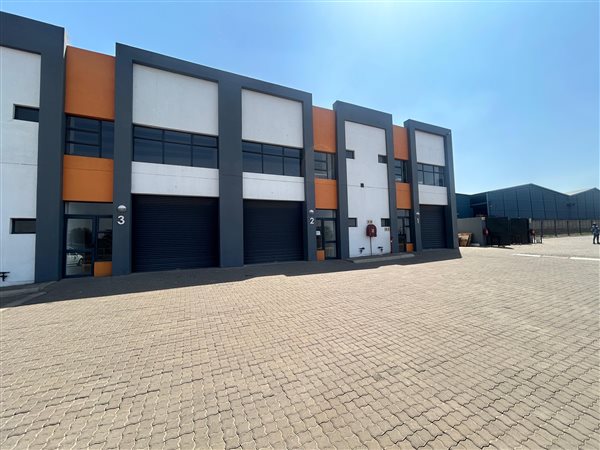 82  m² Industrial space