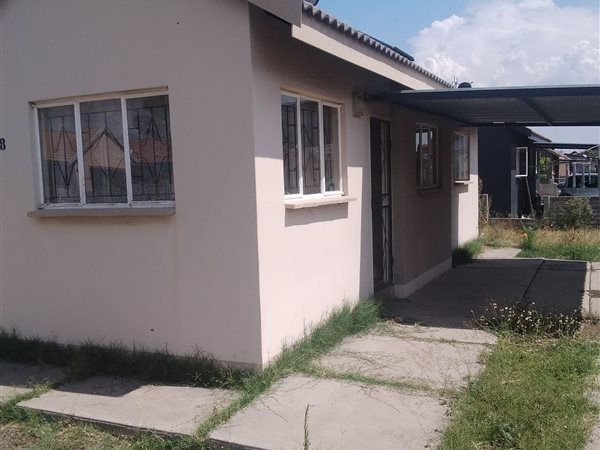 3 Bedroom House 3 Bedroom House