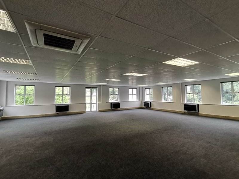 365  m² Office Space in Dunkeld West photo number 15